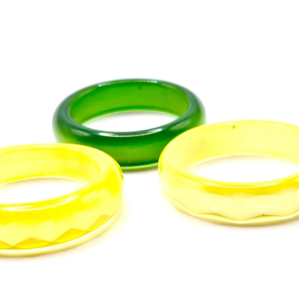 Vintage Set of 3 Lucite Rings, 2 Yellow, 1 Green Sizes 2 x 7.0 & 1 x 7.25